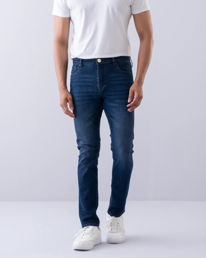 Tapered fit Pale Blue Jeans